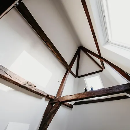 Gorgeous Duplex In Old Centre Apartment