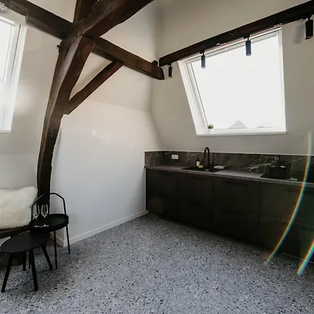 Gorgeous Duplex In Old Centre