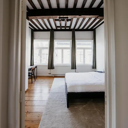 Gorgeous Duplex In Old Centre